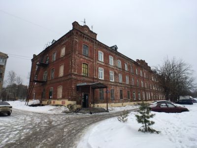 Три казармы для рабочих, конец XIX в.