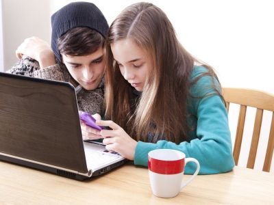 Роскомнадзор: Только треть школьников готова делиться личной информацией в соцсетях