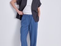 Укороченные брюки свободного силуэта