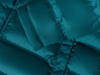 Утепленное полупальто с капюшоном