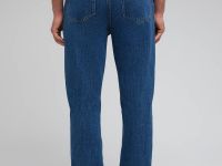 Джинсы прямого кроя