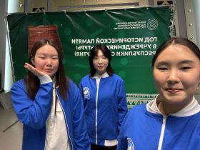 Волонтеры Победы помогают проводить в Якутии патриотические и памятные мероприятия