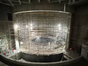 Глава Якутии осмотрел строящийся Арктический центр эпоса и искусств