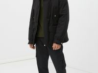 Куртка утепленная с капюшоном