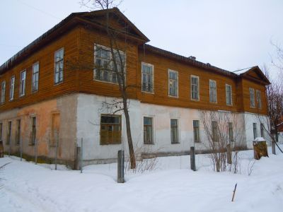 Корпус сестринской общины сестер милосердия при церкви Ильи Пророка