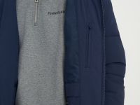 Утепленное стеганое полупальто с капюшоном