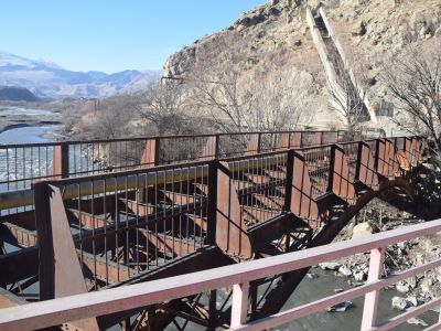 Железный мост