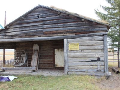 Дом, в котором в 1911-1912 гг. жил Алымов Т.М., политический ссыльный, революционер