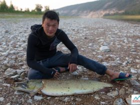 Сплав, отдых и рыбалка на реке Амга. Маршрут: Верхняя Амга - Оннес (390 км.)