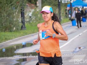 Якутянка Татьяна Артемьева впервые завоевала серебро чемпионата России по бегу 100 км