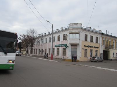 Здание аптеки А.И. Антоненко-Г.Я. Зощенко