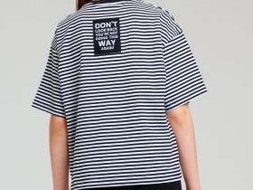 Фуфайка трикотажная для девочек (футболка)