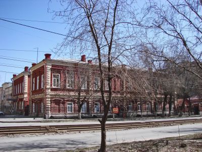 Дом жилой купеческий (Гостиница УВД)