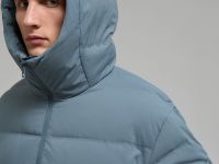 Пуховик с воротником-стойкой и капюшоном