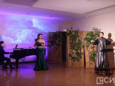 «Вижу музыку»: в Якутске впервые прошел концерт для слабослышащей аудитории