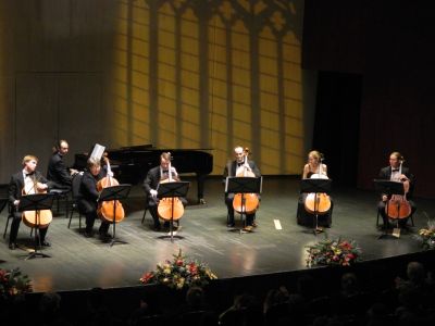 Билеты на Санкт-Петербургский ансамбль виолончелистов Анатолия Никитина (Филармония им. Шостаковича. Малый зал) / Концерт | Афиша | ИнфоТаймс