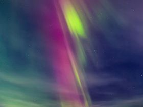 Переливы северного сияния засняли в окрестностях Якутска