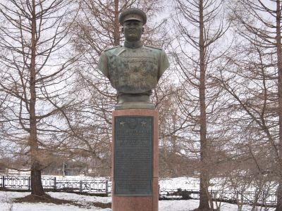Бюст дважды Героя Советского Союза И.С. Конева