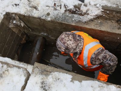 В очистке от снега и талых вод задействованы все силы Якутска