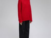 Свитер с шерстью