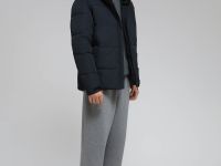 Стеганая куртка с капюшоном