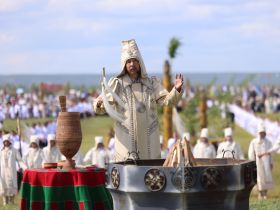 Фото: открытие Ысыаха Туймаады-2025