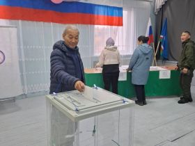 Фотоподборка: как проходит Единый день голосования в Якутии