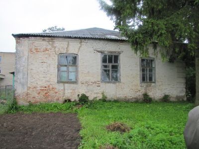 Здание кирпичное