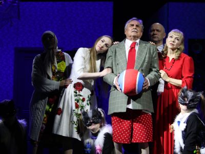 Билеты на Крыша поехала (Городской театр) / Театр | Афиша | ИнфоТаймс