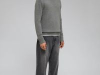 Базовый джемпер прямого кроя