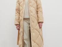 Стеганое пуховое пальто с поясом