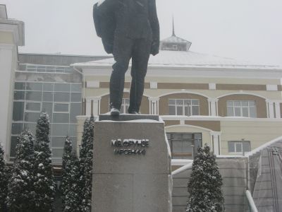 Памятник М.В.Фрунзе