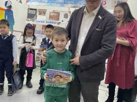 Депутаты Якутской городской Думы приняли участие в открытии Всероссийской недели детской книги