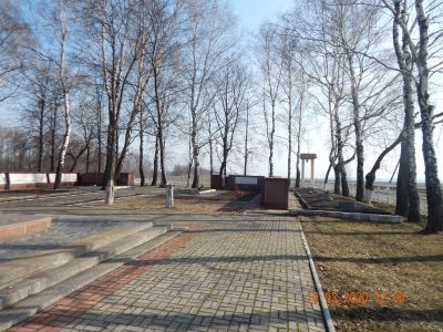 Братские могилы советских воинов, погибших на северном фасе Курской дуги в 1943 г.