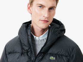 Мужской короткий влагоотталкивающий и ветроустойчивый пуховик Lacoste с капюшоном