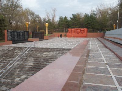 Мемориальный комплекс в честь героев гражданской и Великой Отечественной войны