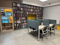 Библиотека № 4 на Троицком поле