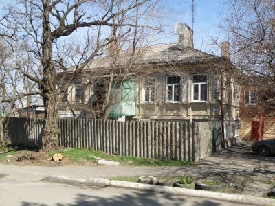Жилой дом художников Петра и Трофима Пестряковых