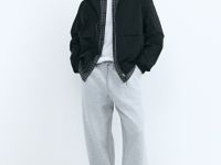 Ветровка с потайным капюшоном, Черный