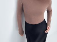 Водолазка приталенного силуэта