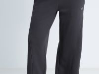 Спортивные брюки с эластичным поясом из коллаборации с maneken