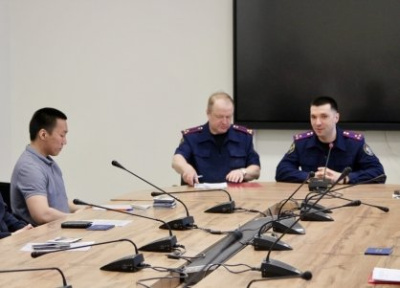 Как стать профессионалом следствия СК: встреча сотрудников следственного управления и студентов юридического факультета СВФУ /    