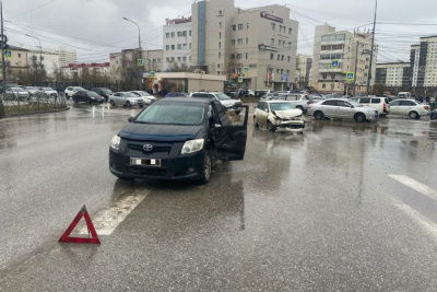 Два человека пострадали в результате ДТП в Якутске / ЯСИА Якутск Якутск Республика Саха (Якутия)