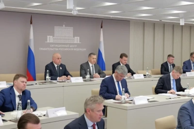 Юрий Трутнев провёл совещание по развитию электроэнергетического комплекса Дальнего Востока / ЯСИА   