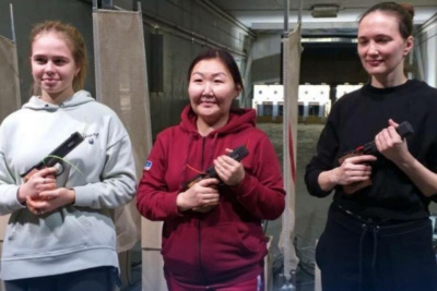 Трое якутян выступят на чемпионате России по пулевой стрельбе / Дьулустаан Сергеев   