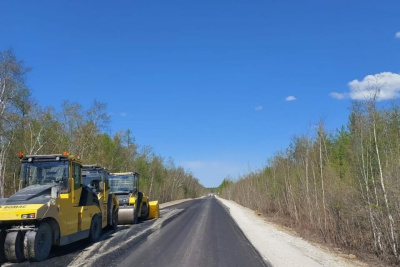 В Якутии на автодороге «Нам» приступили к укладке асфальта / ЯСИА   