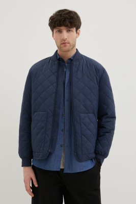 Утепленная стеганая куртка-бомбер