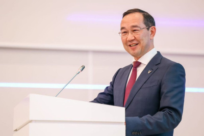 Айсен Николаев поздравил якутян с Днём российского предпринимательства / ЯСИА   