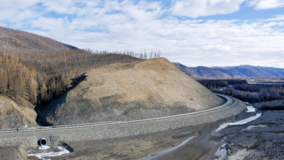 На автодороге «Колыма» начал действовать весовой контроль / ЯСИА   