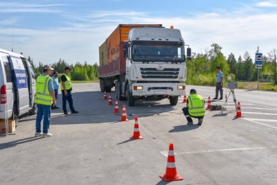 В Якутии на автодороге «Колыма» заработал весовой контроль / ЯСИА   